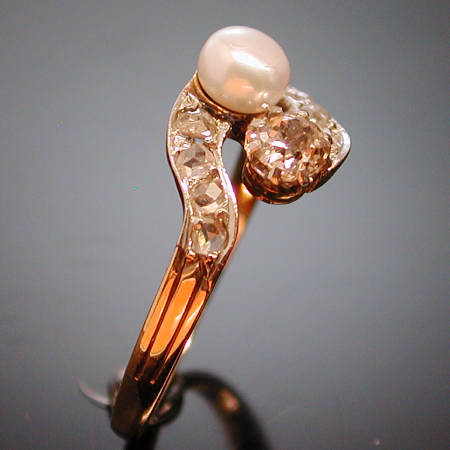 FRENCH 18K/PLT PEARL WITH DIAMONDS RING