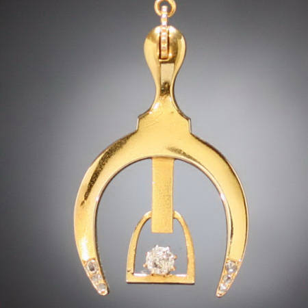 Victorian stirrup and spur diamond pendant (image 2 of 5)