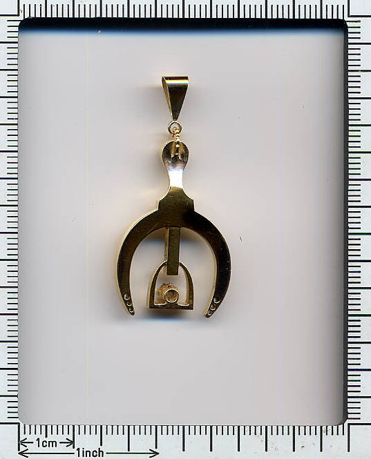 Victorian stirrup and spur diamond pendant (image 5 of 5)