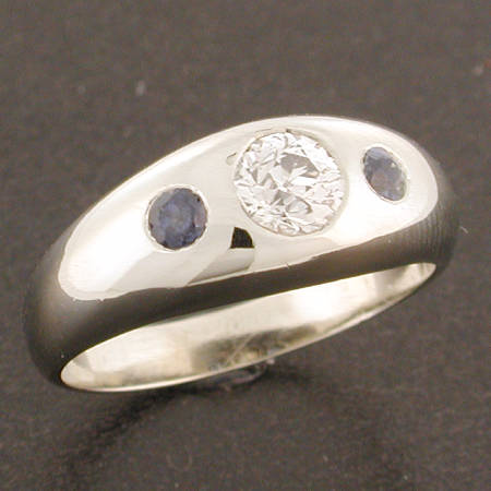 ART DECO RING WITH HUGE DIAMOND AND SAPPHIRES