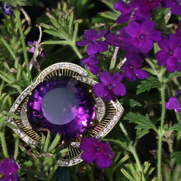 Impressive estate amethyst diamond brooch (image 2 of 7)