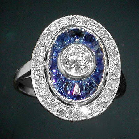Beautiful Art Deco diamond and sapphire ring