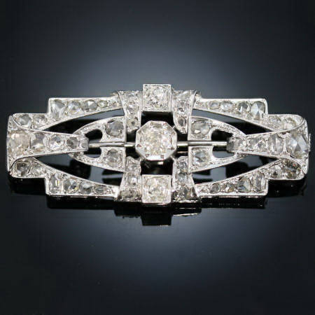 Platinum Art Deco brooch