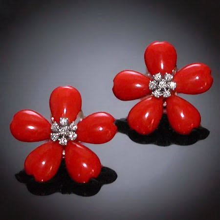 Flowery earrings diamonds, coral (07026-4363)