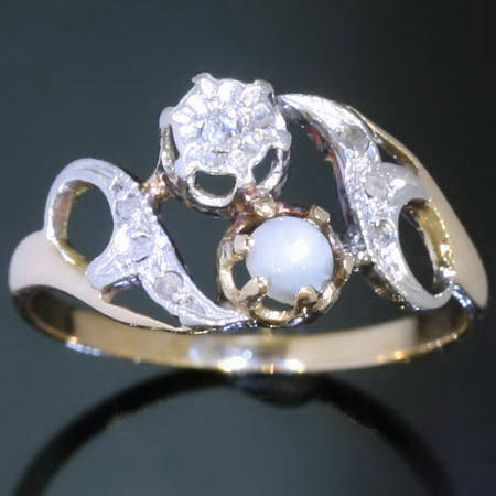 Victorian pearl diamonds toi and moi ring