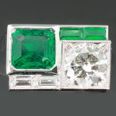 Art Deco Colombian emerald diamond ring platinum