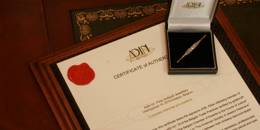 Art Deco diamond bar brooch