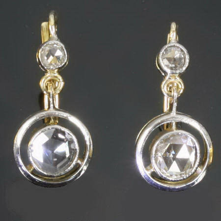 Two-tone gold Art Deco dangle earrings diamonds setting