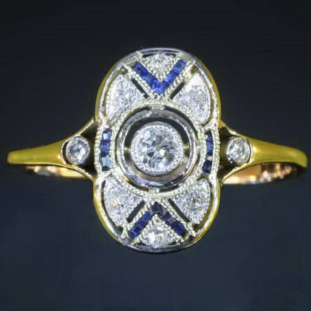 Art Deco ring with old mine cut diamonds and carre cut sapphires, bi-color gold