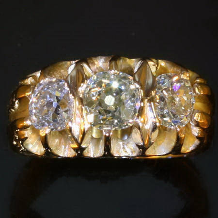 Yellow gold Victorian three old mine cut diamonds mens ring