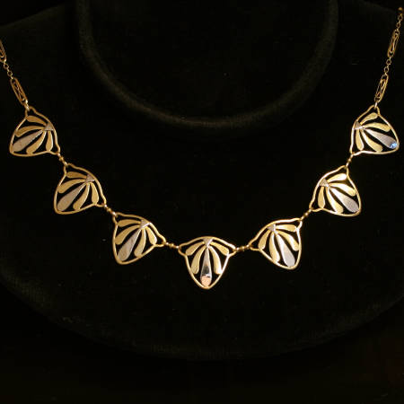 18K elegant Art Deco bi-color gold bow necklace