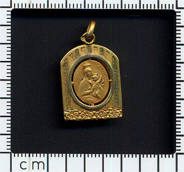 18K tri-color gold late Victorian medal Mary and child and Jesus