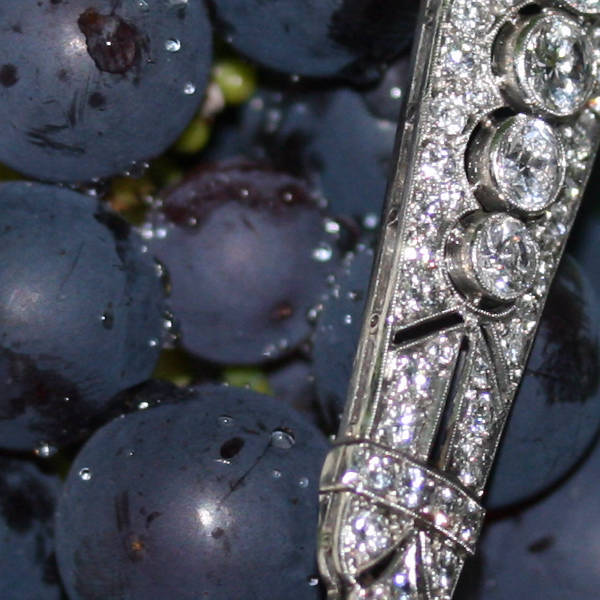 Enchanting Art Deco bar brooch in platinum loaded with 7.30 crt brilliants (image 4 of 5)