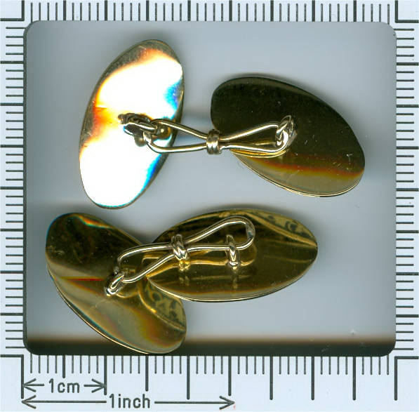 Beautiful and romantic golden vintage cufflinks with enamel