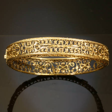 Amazing gold filigree Victorian bracelet from the Austro-Hungarian Empire