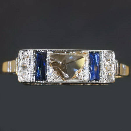 Art Deco ring with sapphires and rose cut diamonds in two colors 18K gold