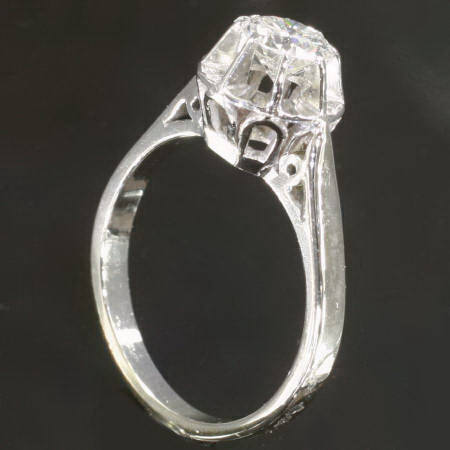 White gold and platinum estate diamond engagement ring
