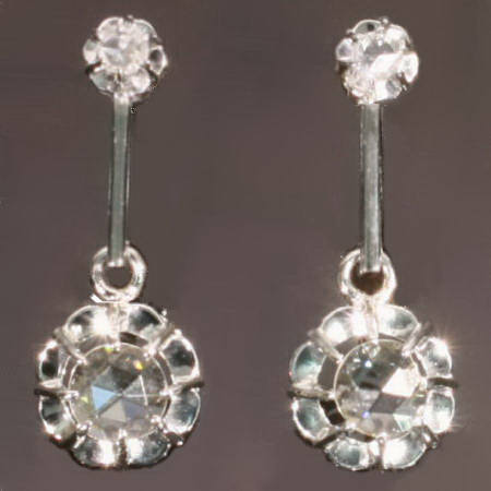 Vintage white gold dangle earrings set diamonds
