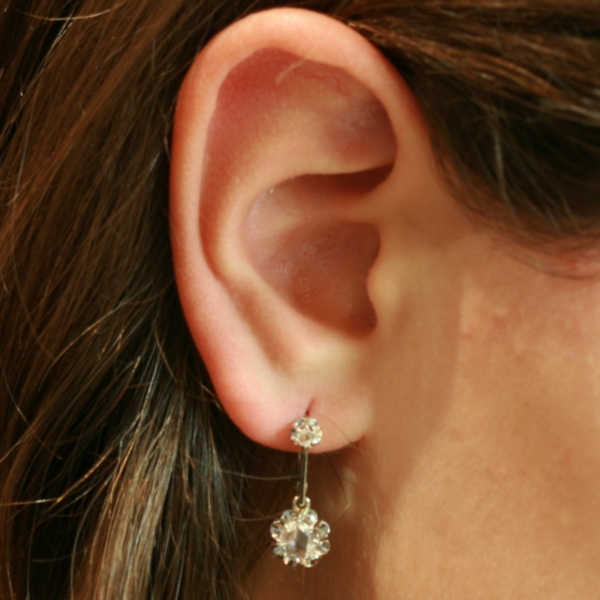 Diamonds white gold vintage dangle earrings lever-back