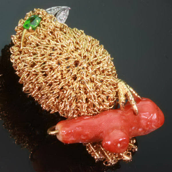 Fifties golden bird with demantoid eye and diamond beak on coral branch (image 2 of 6)