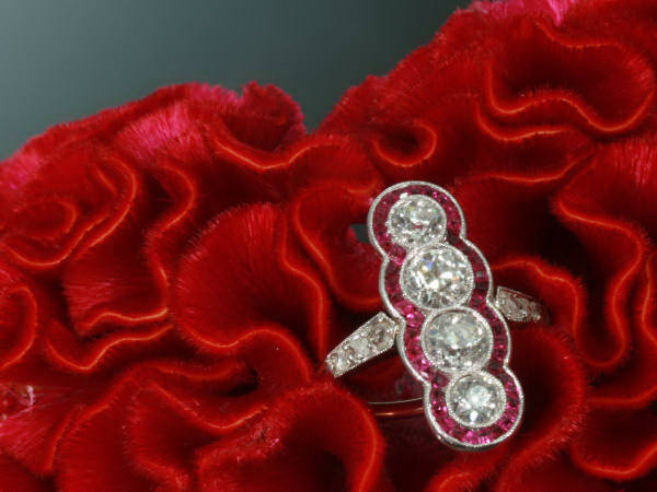 Magnificent Art Deco engagement ring with rubies and diamonds (image 2 of 8)