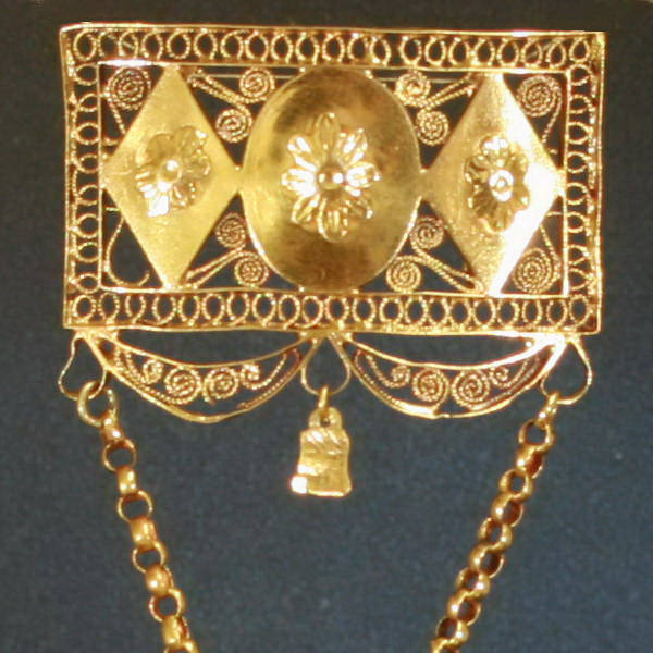 Original French or Belgian Georgian cross, breast piece, gold filigree (image 2 of 7)
