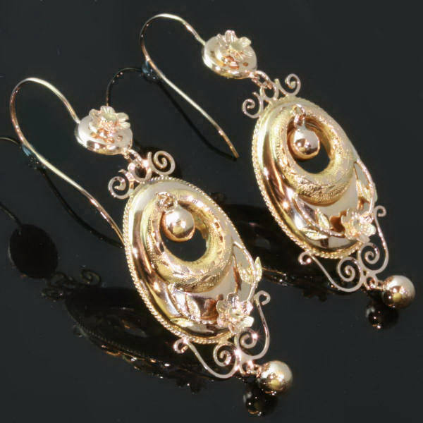 Long pendent Victorian earrings pink gold