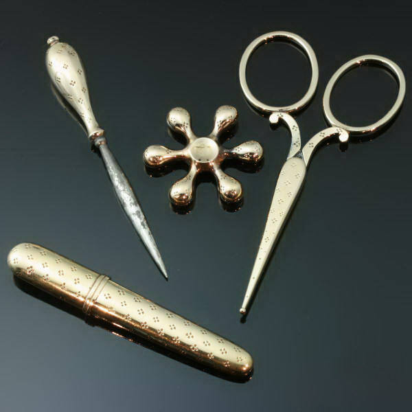 Dutch Victorian ladies sewing set, scissors, needle case, bobbin and bodkin