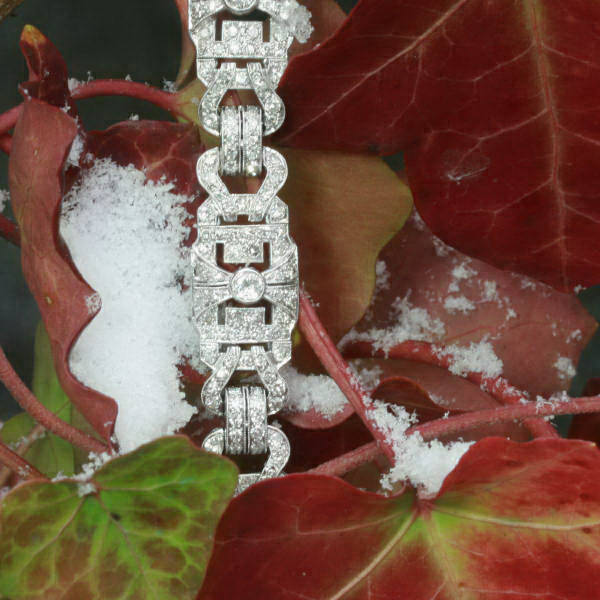 Stylish Art Deco platinum diamond bracelet (7.50 carat total diamond weight) (image 7 of 8)