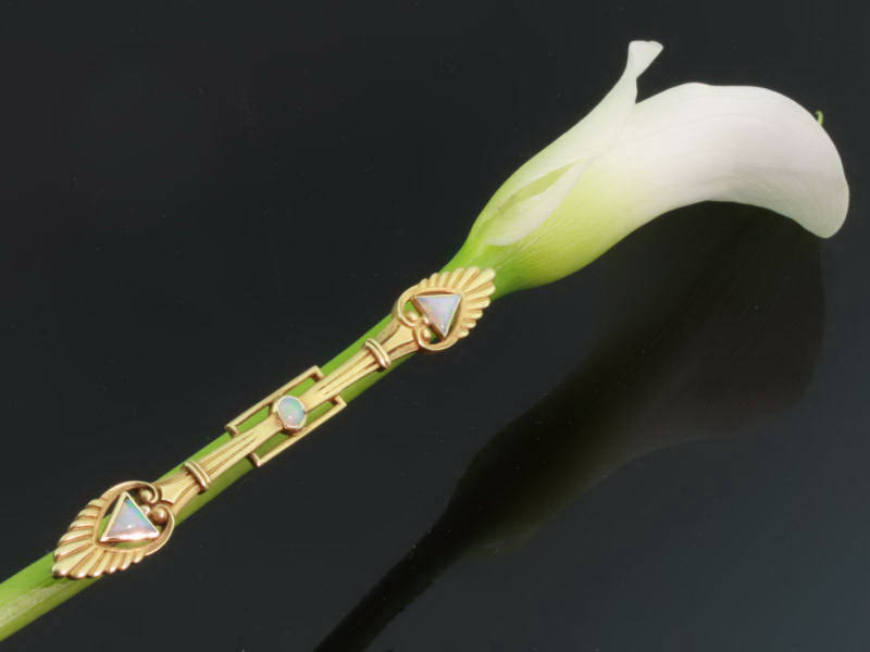 Stylish late Victorian Neo-Egyptian bar brooch with opals (image 4 of 7)