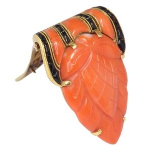 Elegance Redefined: A Belgian Art Deco Brooch Inspired by Japonism