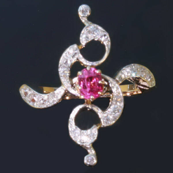 Strong design Art Nouveau engagement ring with diamonds and ruby (Jugendstil)