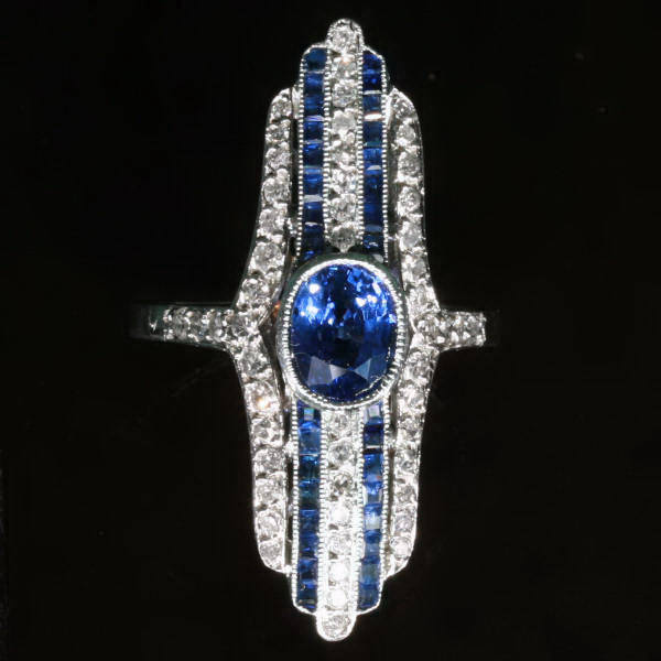 Stunning platinum Art deco engagement ring with diamonds and sapphires