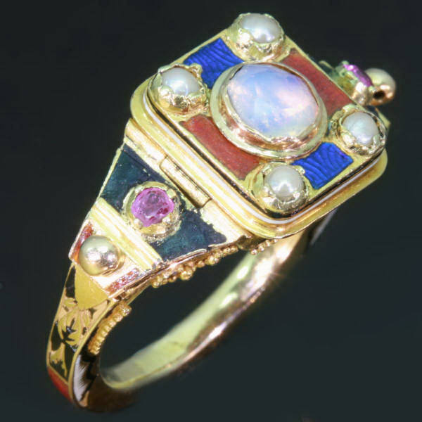 Victorian mysterious triple (!) poison ring with enamel (image 4 of 9)