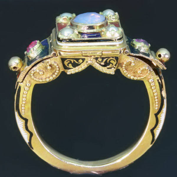 Victorian mysterious triple (!) poison ring with enamel (image 5 of 9)