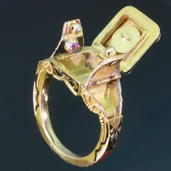 Victorian mysterious triple (!) poison ring with enamel (image 6 of 9)