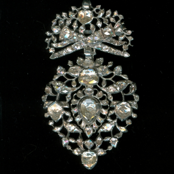 Victorian diamond crown heart pendant, huge rose diamonds