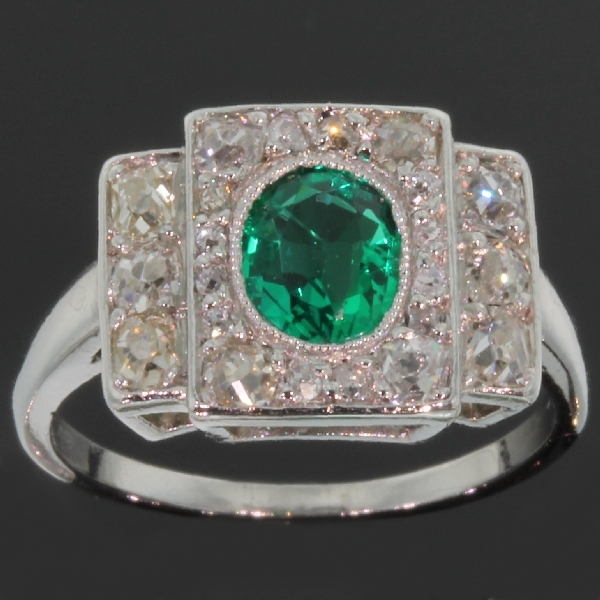 Art Deco platinum diamond engagement ring with emerald of exceptional ...