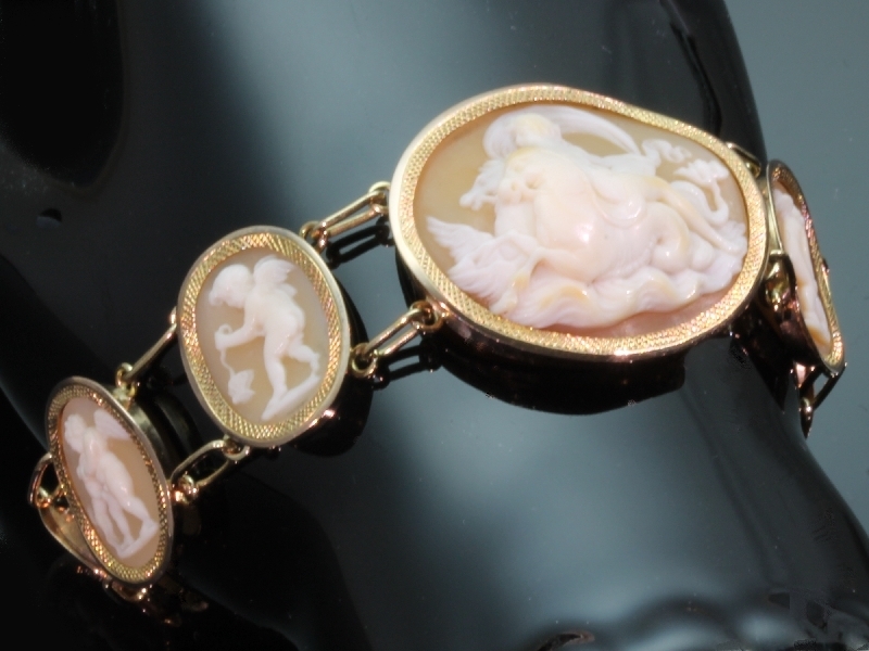 Bracelet Plaqué Or Filigrané Vintage Années 80 Avec Breloque Ange Putti - Longueur 17.5 Cm, Circa 1900