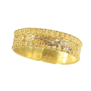 Antique Georgian Wedding Band, Circa 1820 – Classic 18K Gold, A Symbol of Enduring Love