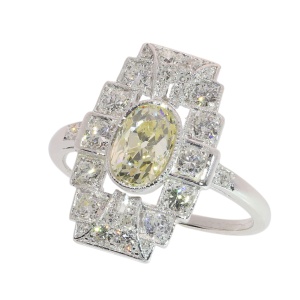 Art Deco platinum ring with a 1.04-carat oval diamond, circa 1930