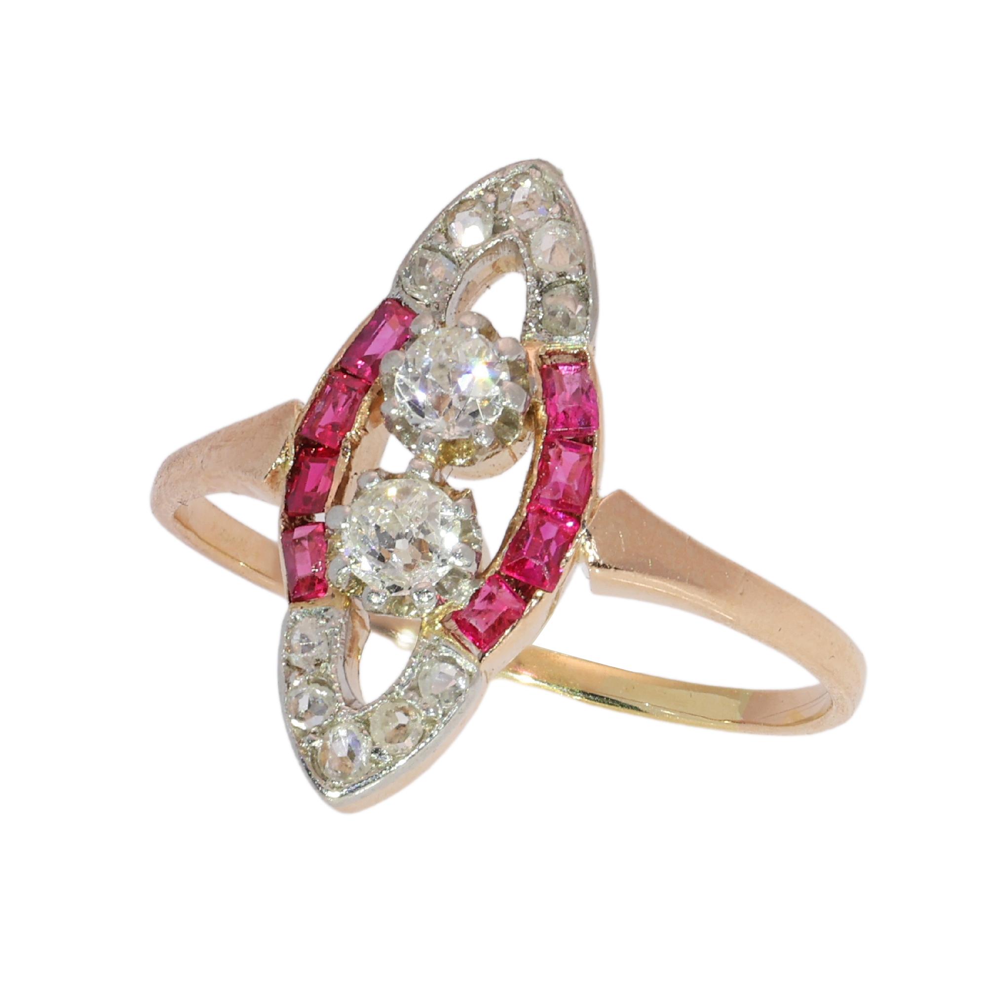 Art Deco Diamond and Ruby Ring in 18K Rose Gold, circa 1930