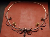 Third working stage of the restoration of the antique necklace